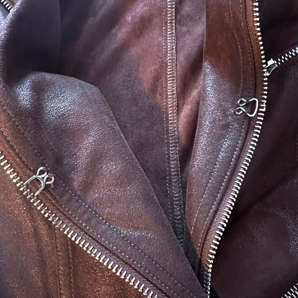 INSIGHT NEW YORK VEGAN LEATHER MOTO JACKET - Picture 6 of 13